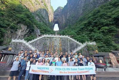 張家界康輝旅行社每日接待分享，品質(zhì)旅游，選擇康輝！