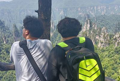 康輝接待獨(dú)立私家小包團(tuán)實(shí)況播放，康輝旅游，品質(zhì)看的見！